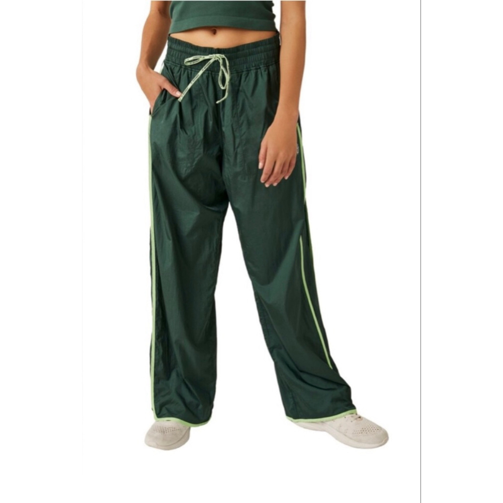 FP Movement by Free People Polish It Off Stripe Pants Large NWT Alpine Trail - Picture 2 of 5